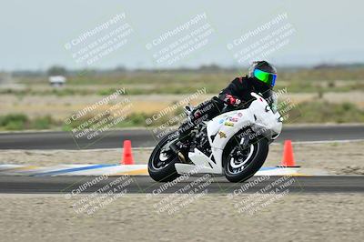 media/Apr-18-2025-TrackDaz (Fri) [[45f5874c44]]/C Group/Session 1 (Turn 7)/